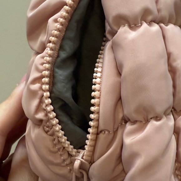 Pink Puffer Purse - Picture 3 of 8
